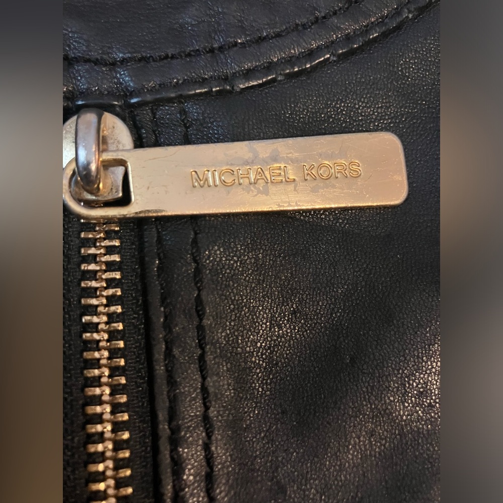 Michael Kors Black Leather Tote Bag - Picture 8 of 9